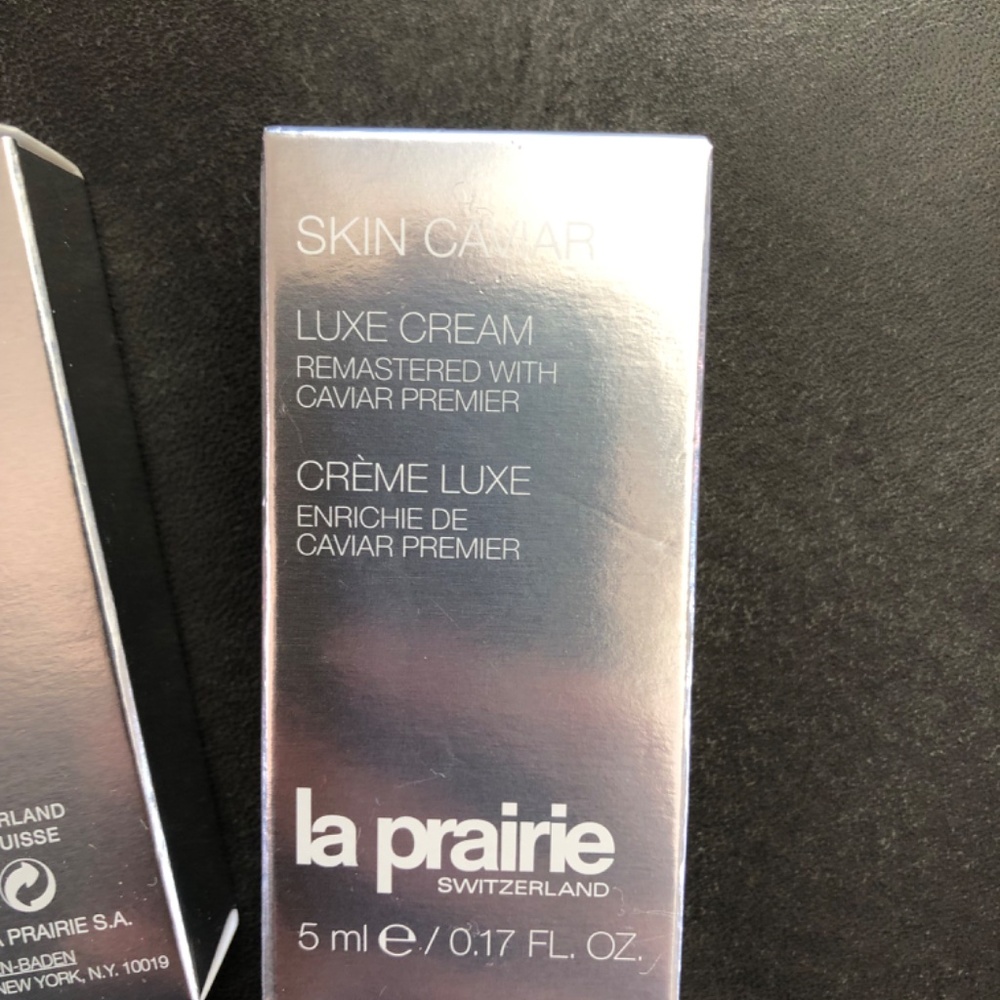 Set of 3 pieces. La Prairie skin caviar eye cream travel size. 5 ml. each - Picture 3 of 4